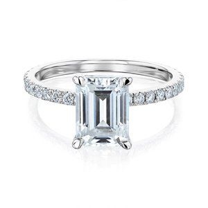 1 Carat Emerald Cut Moissanite Diamond Ring
